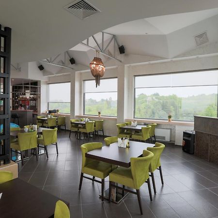 Terra Europe Brontes Hotel Targovishte  Eksteriør bilde