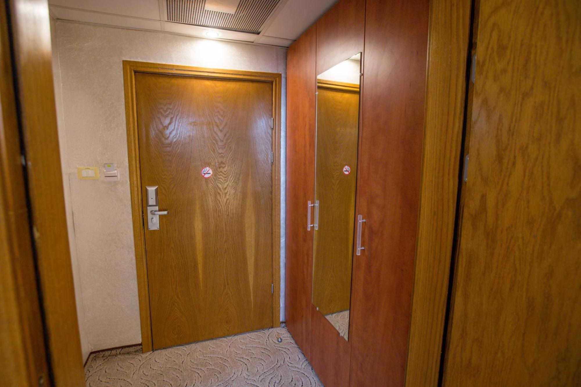 Terra Europe Brontes Hotel Targovishte  Eksteriør bilde