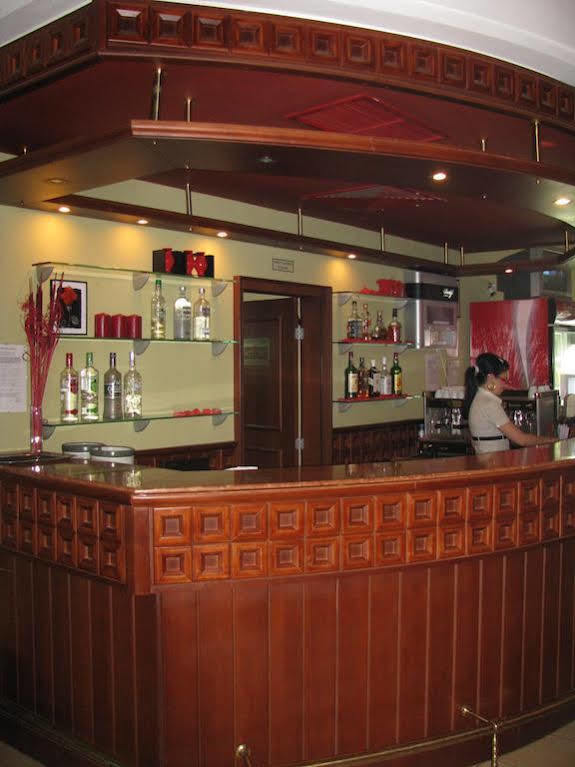 Terra Europe Brontes Hotel Targovishte  Eksteriør bilde