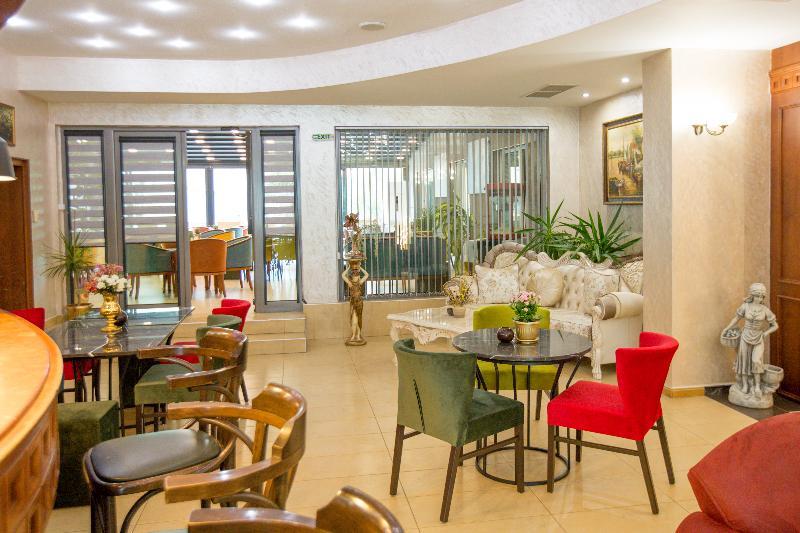 Terra Europe Brontes Hotel Targovishte  Eksteriør bilde